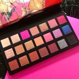 Kylie Cosmetics Sipping Pretty & Cheers Darling Kylight bundle BNIB
